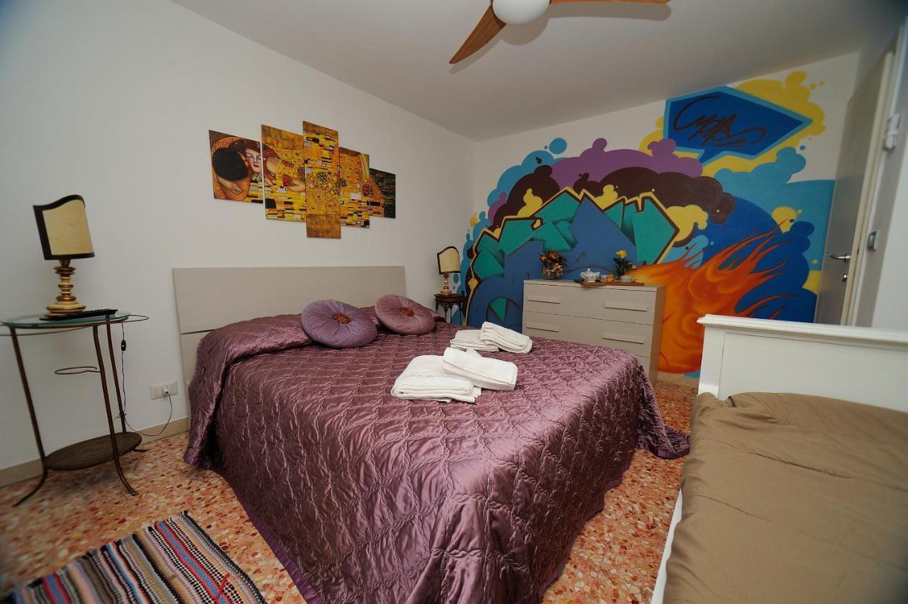 Casa Di Manu Apartment มอนเตกาตินี แตร์เม ภายนอก รูปภาพ