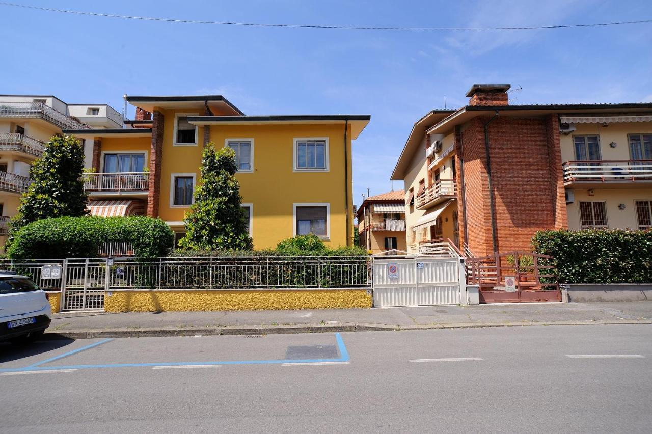 Casa Di Manu Apartment มอนเตกาตินี แตร์เม ภายนอก รูปภาพ