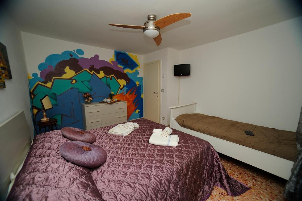 Casa Di Manu Apartment มอนเตกาตินี แตร์เม ภายนอก รูปภาพ